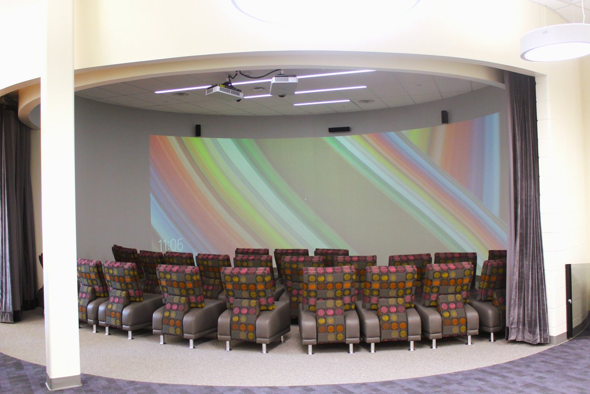 NewJerseySDA's tweet image. FACILITY FRIDAYS! Today we take a look back at the new Joseph C. Caruso Elementary School that opened to students in 2013. The new, 122,000 square-foot facility was designed to educate 840 students in grades kindergarten through 4. #NJSDA #NJSchools #KeansburgNJ