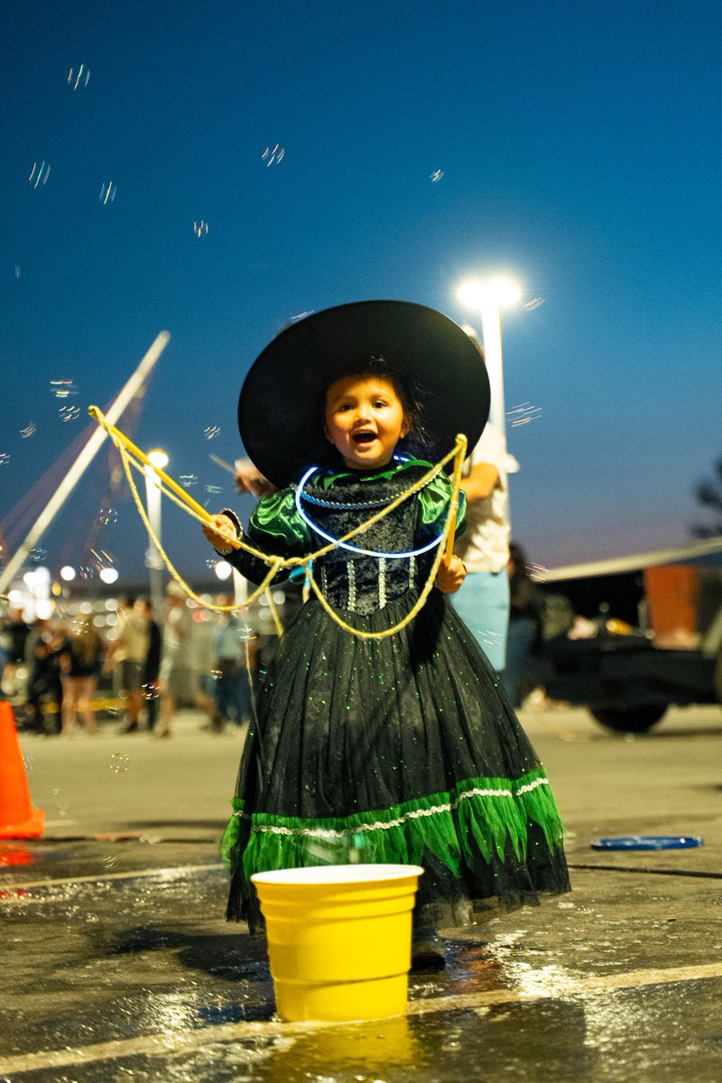 Tesla's tweet image. 