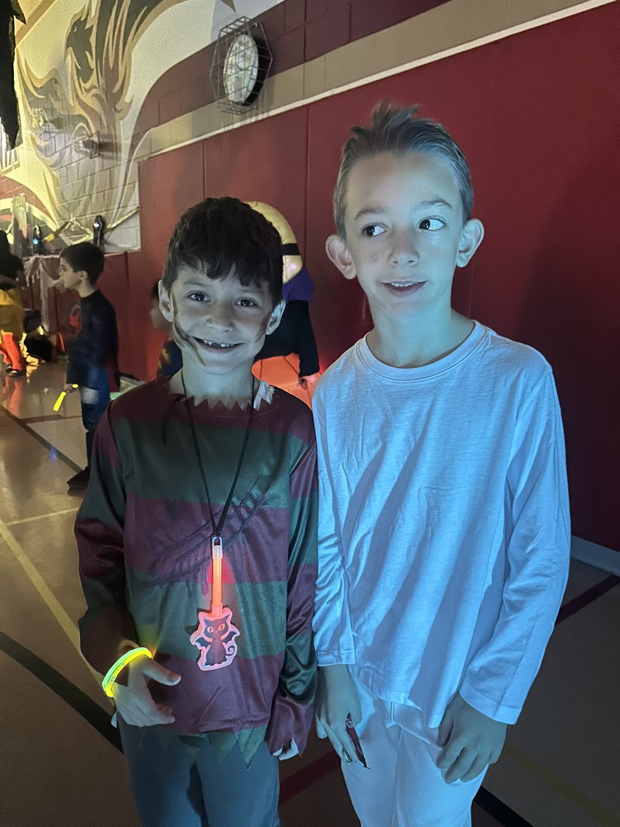 Ms. Yarra tweet media