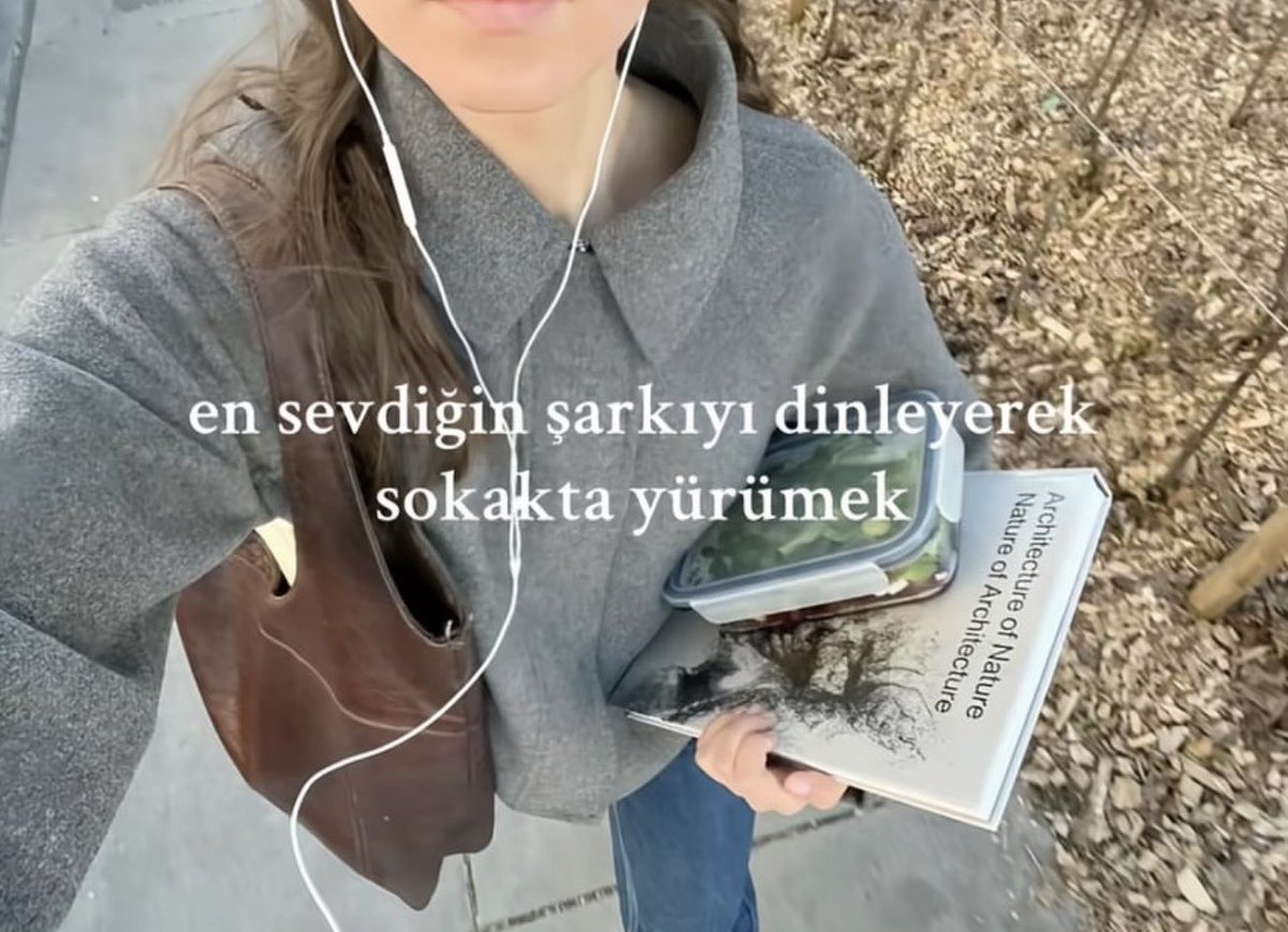 , (@yavrumnealaka) on Twitter photo 