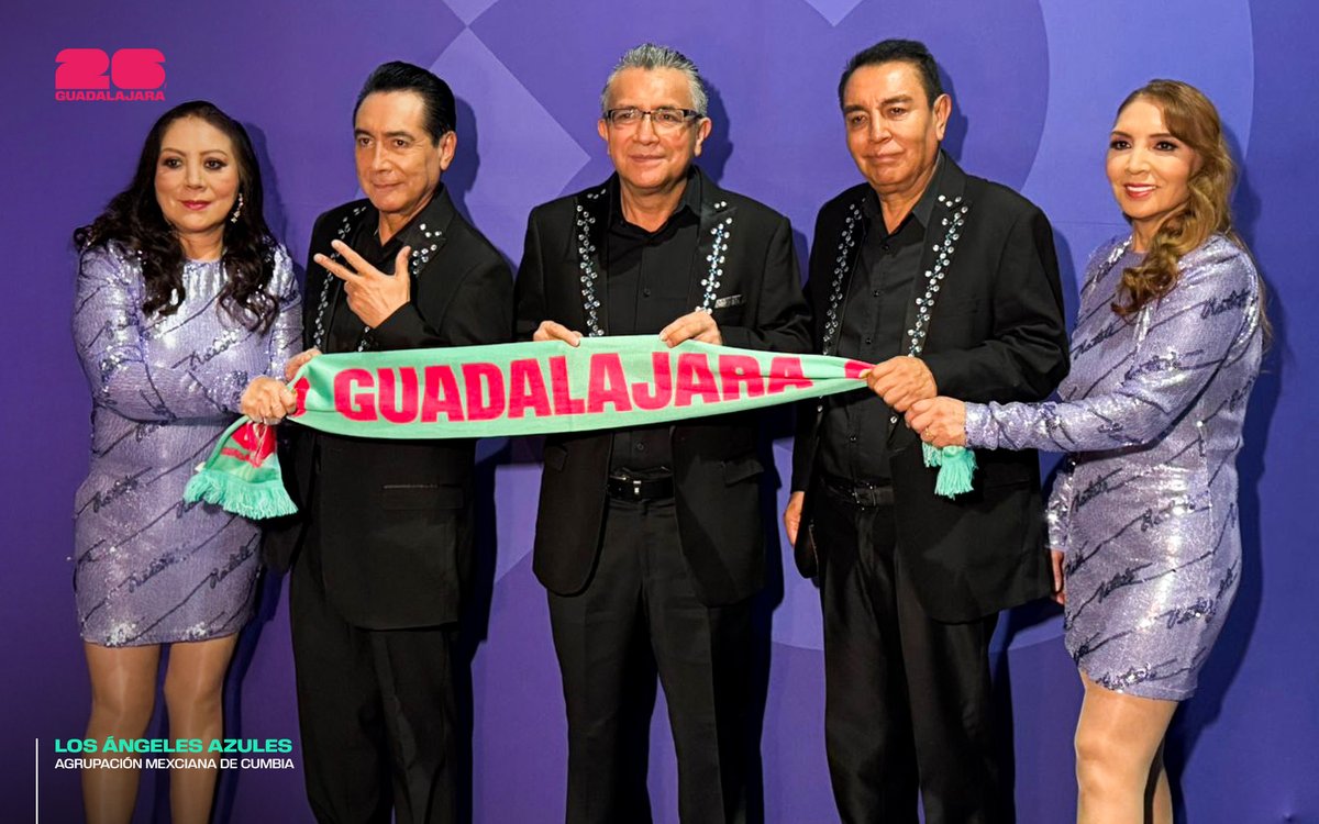 La cumbia suena, el público baila y el fútbol une corazones. 💙🎺⚽

Así se unen al espíritu mundialista con Los Ángeles Azules en las Fiestas de Octubre. 🎉

#Somos26 #SomosGuadalajara #FIFAWorldCup