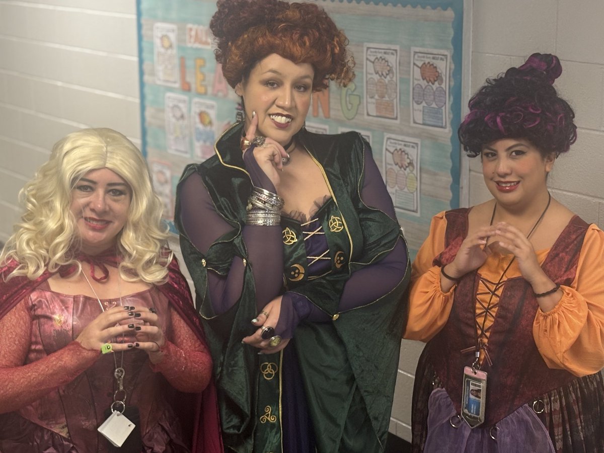 IAguilar_CES's tweet image. #Halloween2025 #SandersonSisters #Binx #HocusPocus #4thGradeteam #CampestreES