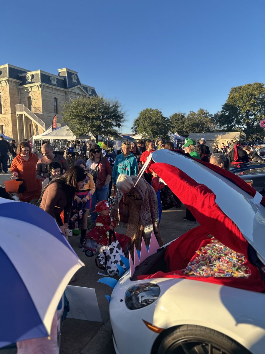 Jaws is on the Square in Blanco, Texas it’s Trunk or treat!!!Happy Halloween!