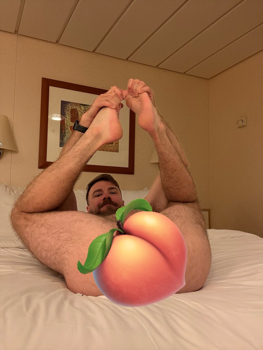 Trick whore treat ??? 🎃 👻