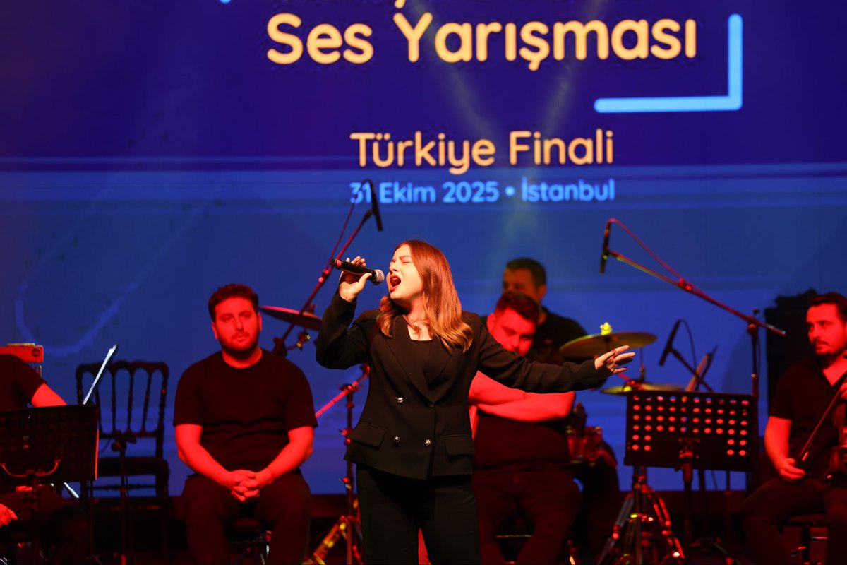 10. Gençler Arası Kültür ve Sanat Yarışmaları Ses Türkiye Finalini, Bakanımız <a href="/OA_BAK/">Dr. Osman Aşkın Bak</a> 'ın katılımları, değerli sanatçılarımızın performansları ve müzikseverlerle gerçekleştirdik. 👏👏👏

Müziğin birleştirici gücüyle bizi bir araya getiren ve sahneyi muhteşem sesleriyle dolduran