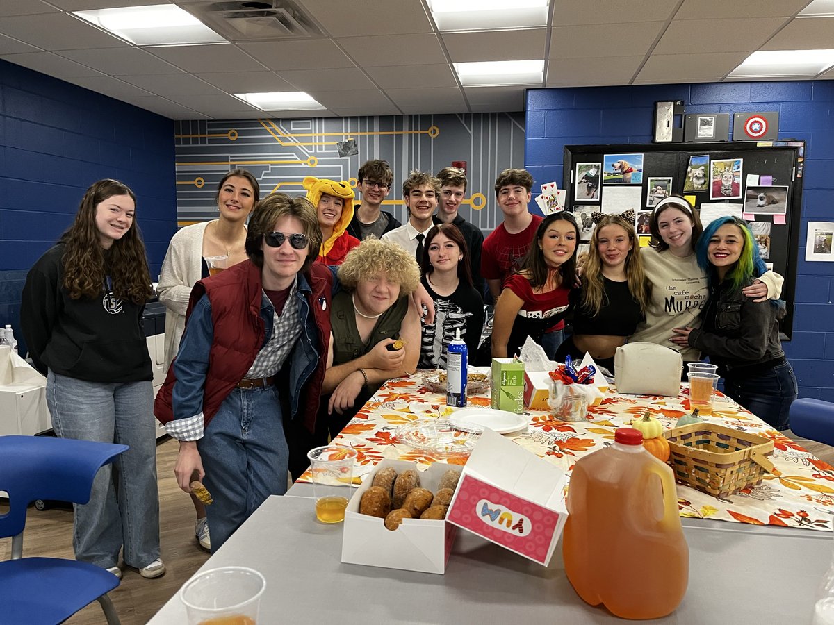 Love this <a href="/SchroederMoShow/">Schroeder Morning Show</a> crew! Great Halloween Party this morning to celebrate the season and a successful first 2 months of delivering the daily news! 💀👻🎃🕸️🎥🗞️