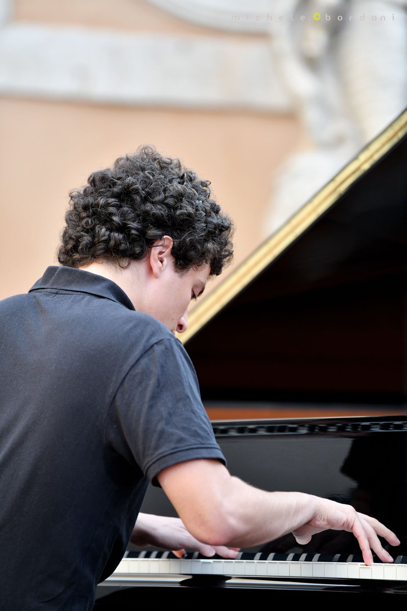 michele bordoni photography tweet media