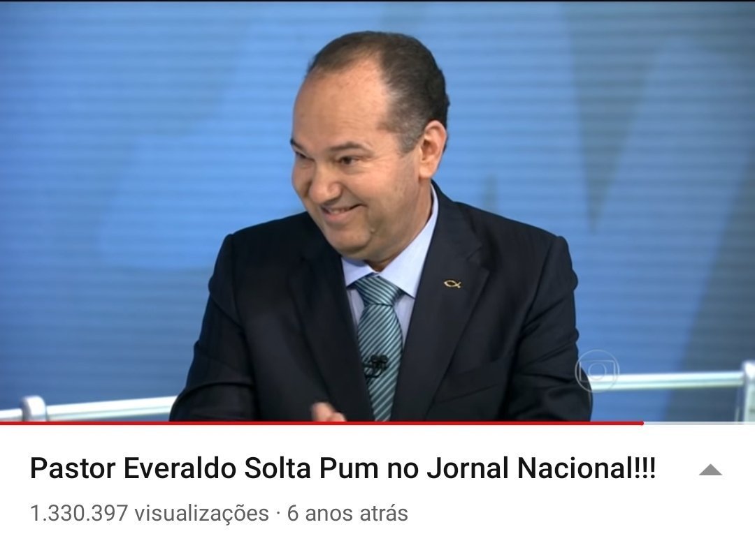 William_Castro's tweet photo. Bonner já passou por cada uma na bancada do JN https://t.co/MP3PODIVSj