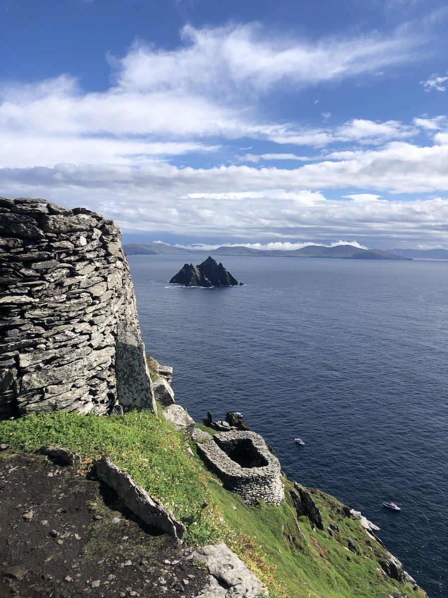 Happymom662's tweet photo. @oelma__ Ireland - Skellig Michael https://t.co/Tl7XKCi2Pc