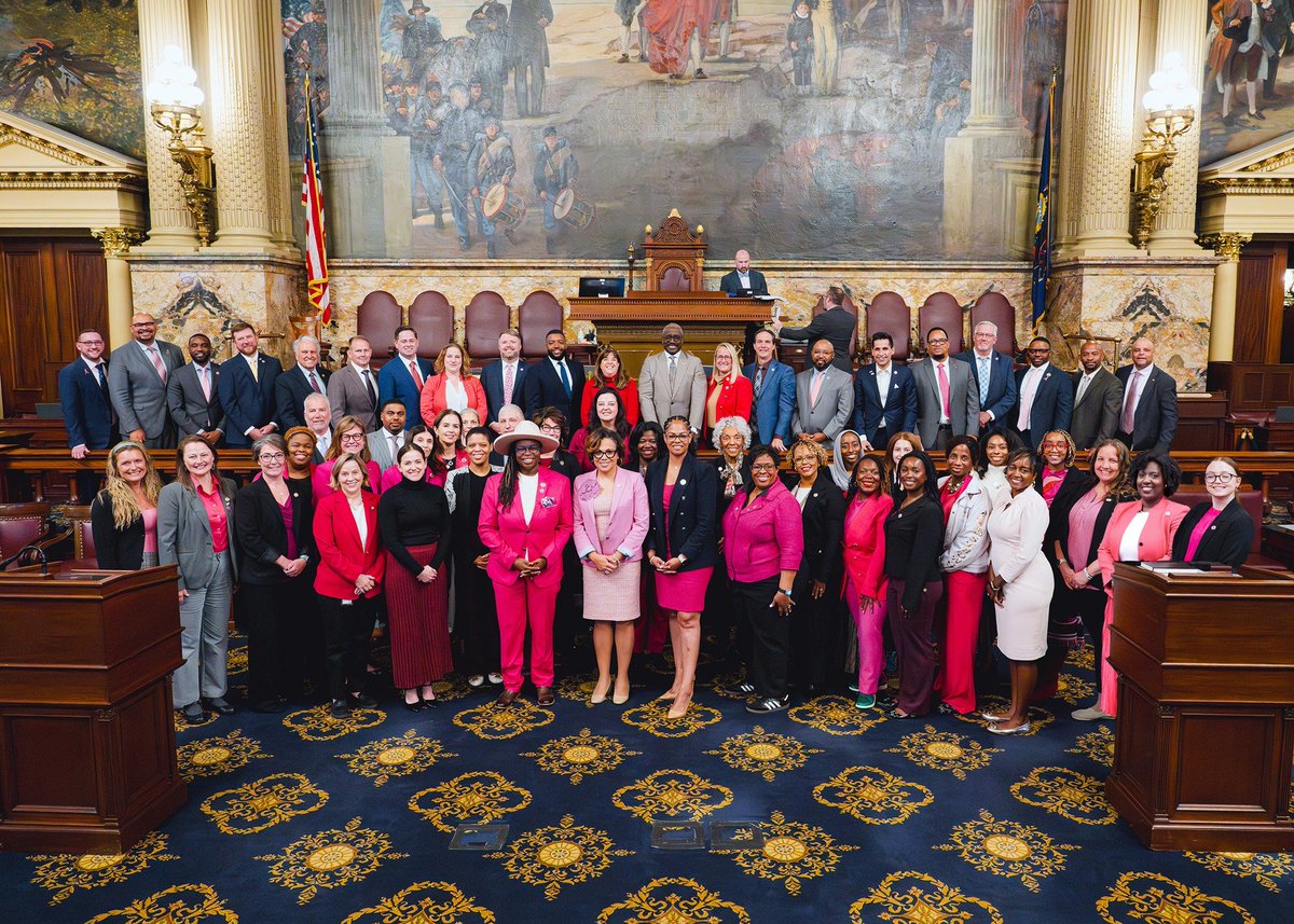 RepBellmon's tweet image. Between advocating for my juvenile justice bill in a committee hearing, standing with Pennsylvania immigrants, speaking with children, supporting Black maternal health, and working to end the state budget impasse, it was a very productive week in Harrisburg.
