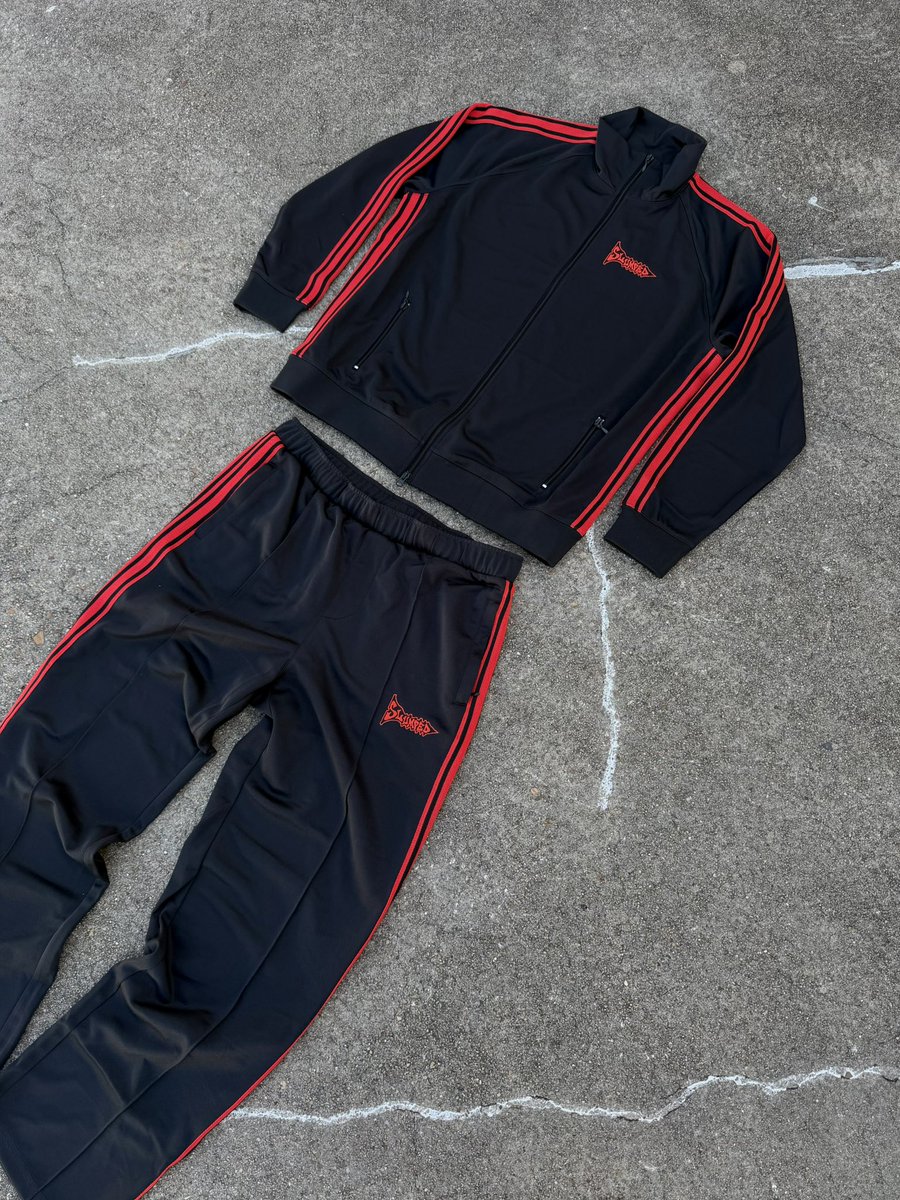 SlumpedBoyz's tweet image. 