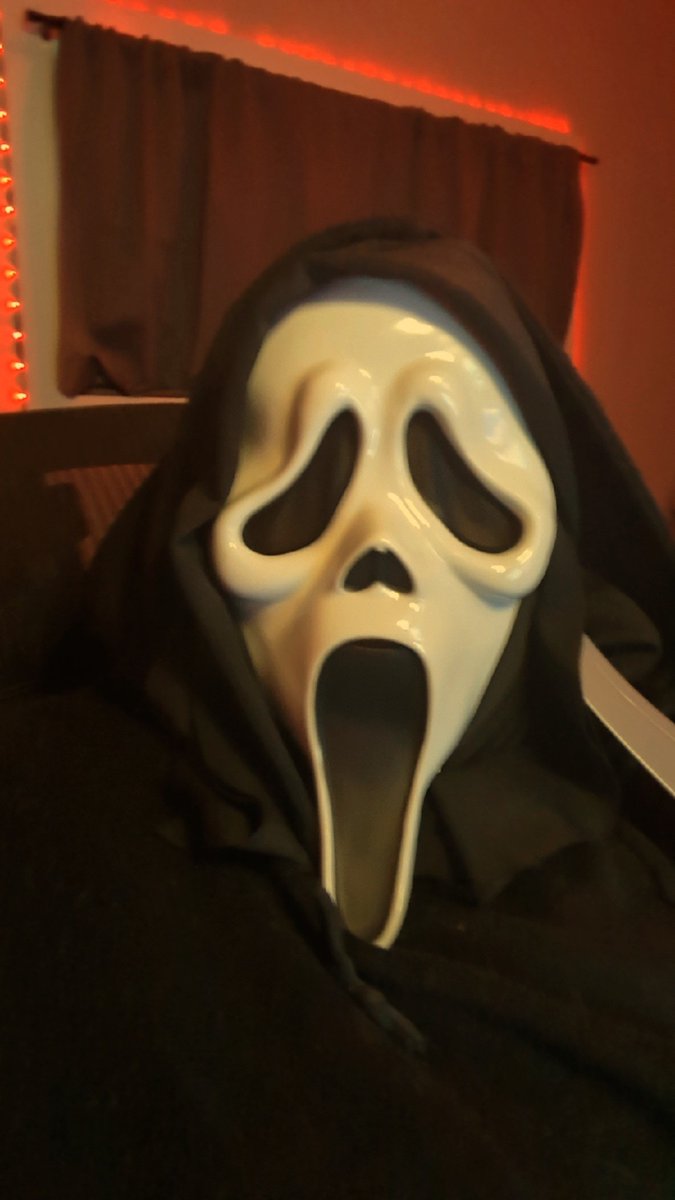 Advanced_AK's tweet image. Happy Halloween everyone! Care for a chase? 😈