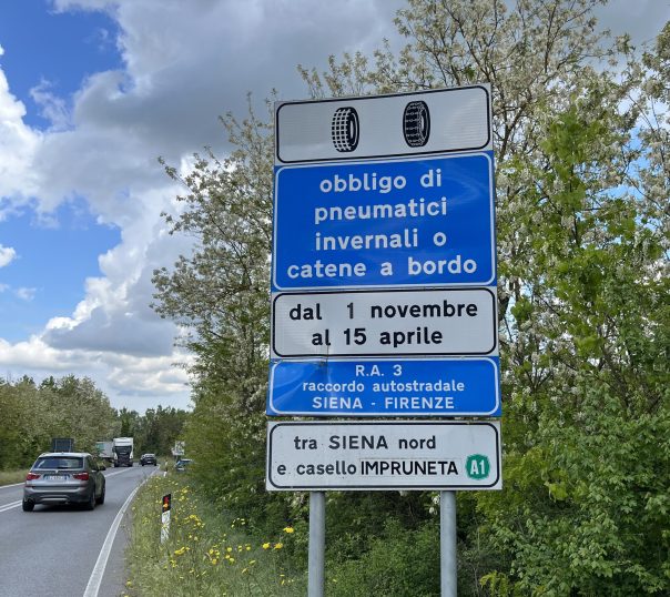 Gomme da neve: scatta l’obbligo. Ecco su quali strade e autostrade. Le sanzioni
firenzepost.it/2025/10/31/gom…