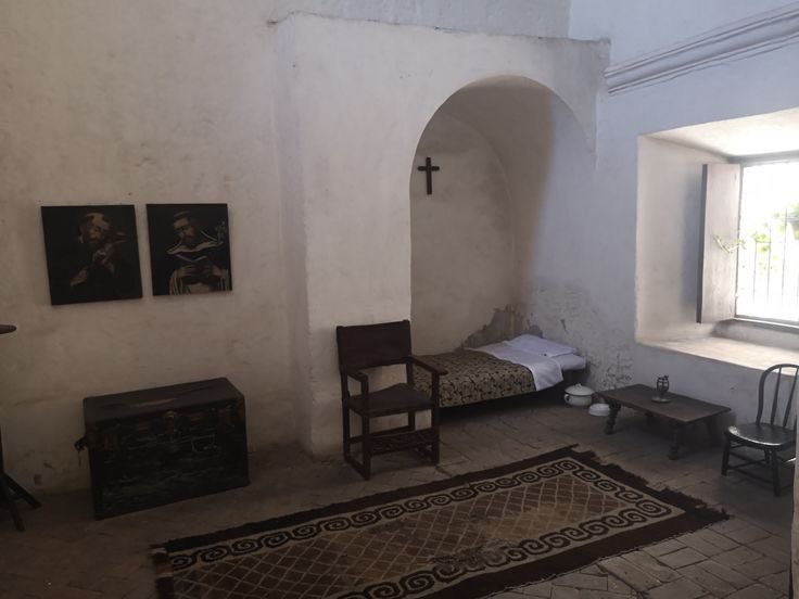 room decor inspo for listening lux