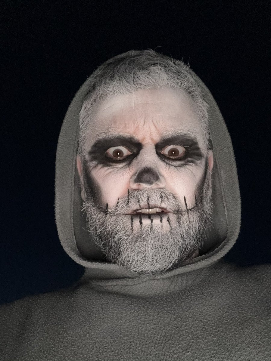 FatWhiteMod's tweet image. 