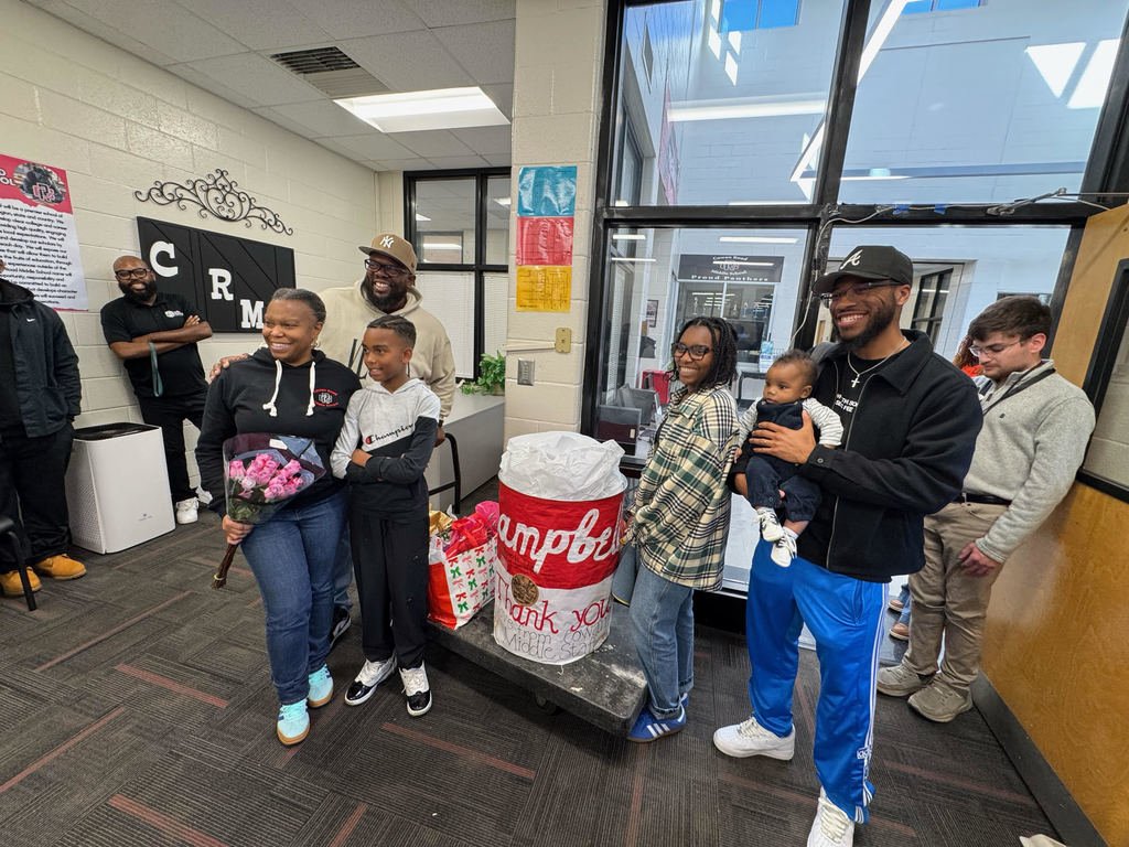 Cowan Road Middle tweet media