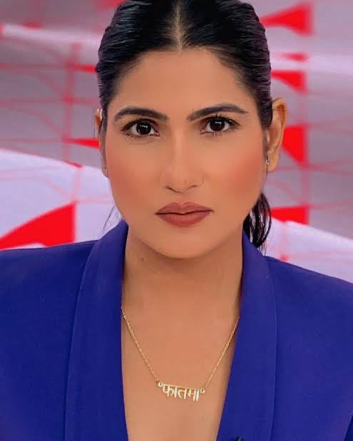 dogra_ns's tweet image. TV journalist Rubika Liyaquat asked Congress-supporting journalist Satish Singh:
“Who was Veer Savarkar?”
Satish Singh: “He was the president of the Hindu Mahasabha.”
Rubika: “So, he wasn’t from the RSS, right?”
Satish Singh: “Actually, the RSS (Rashtriya Swayamsevak Sangh)…