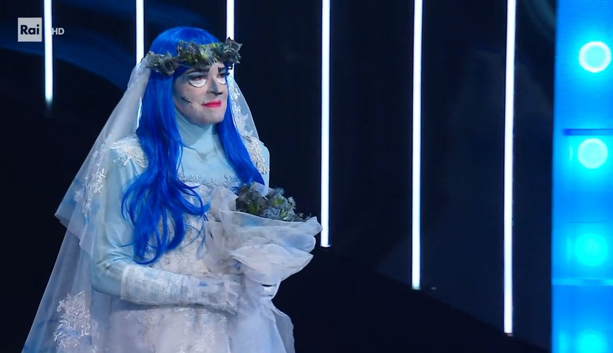 TeleVisionaro's tweet image. Cristiano Malgioglio versione sposa cadavere a #TaleEQualeShow 🎃
#Halloween2025 #Rai1