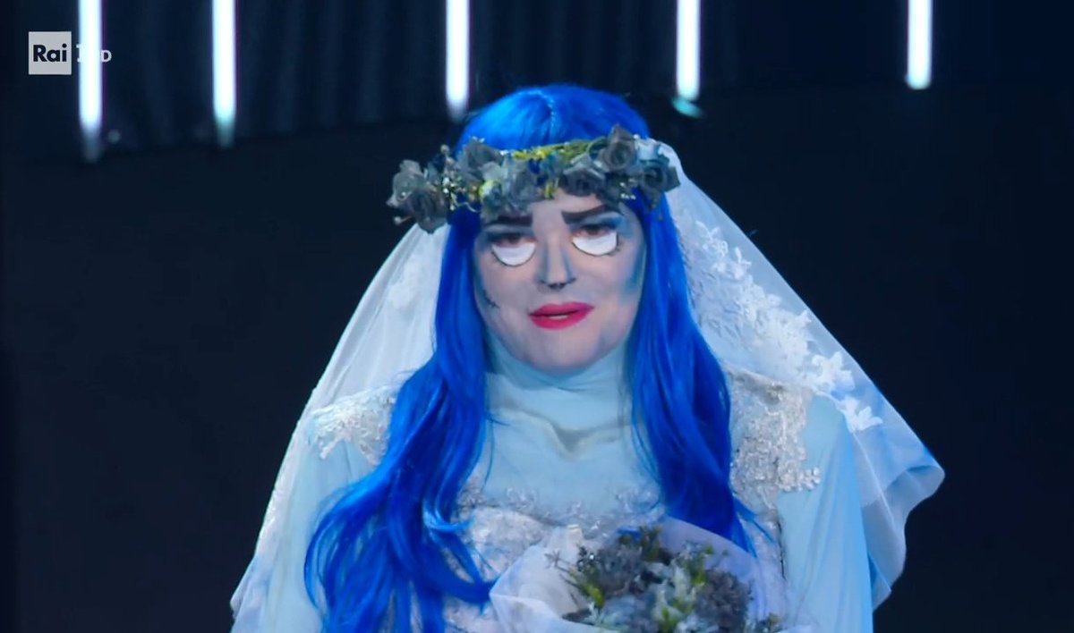 TeleVisionaro's tweet image. Cristiano Malgioglio versione sposa cadavere a #TaleEQualeShow 🎃
#Halloween2025 #Rai1