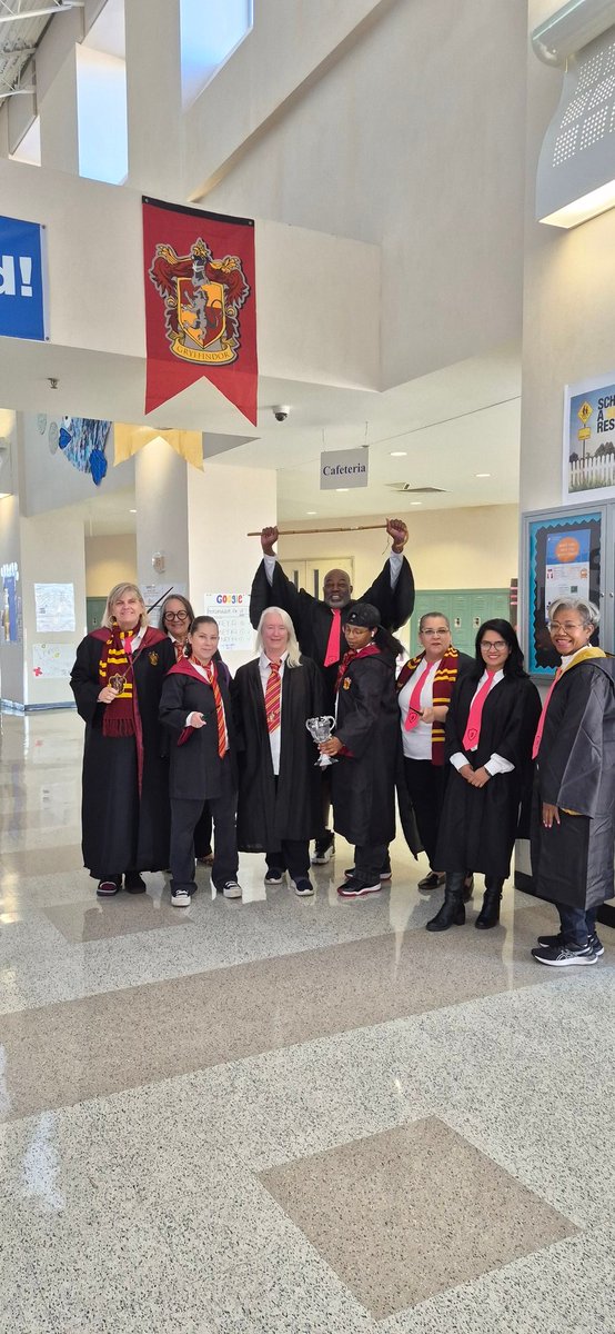"Complete the Puzzle" (Costume Day) and our Campus Secretary, Mrs. Gi-Gi, organized our Harry Potter theme replete with ties. Everyone chipped in so those who wished could participate! #AliefPorud2025 <a href="/ElsikNGCRams/">Elsik Ninth Grade Center</a> #oneteam 🩵🐏🤍🐏 <a href="/AliefPASS/">PASS Department</a> <a href="/AliefISD/">Alief ISD</a>