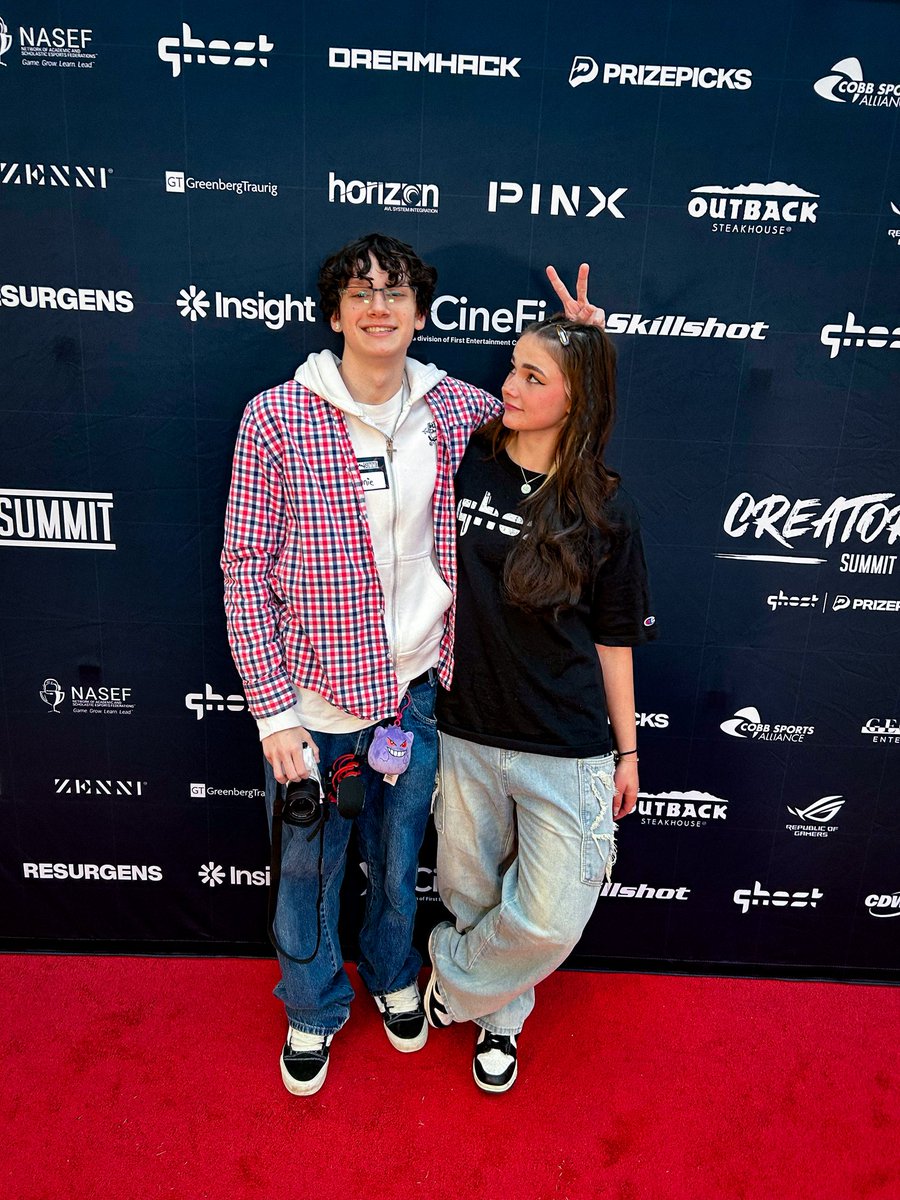 Shaunie's tweet image. Creator Summit Was Dope! (gonna post all the pictures i took of everyone later)