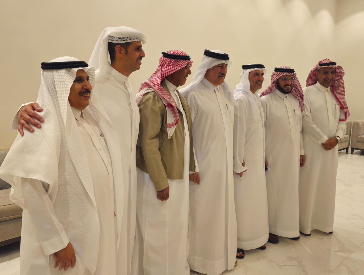 ويتجدد اللقاء..

لقاء خريجي جامعة أوهايو السنوي العائلي ( 28 ) في مدينة الرياض.

ليلة جميلة قضيناها في لقاء الأحبة رفقاء العلم وجيران الغربة وصحبة الخير الذين قدمو من أنحاء المملكة ودول الخليج بعوائلهم. 

لقاءات تعطرها روح المحبة والاخاء املنا في اللقاء مجددا.

أدام الله المودة..