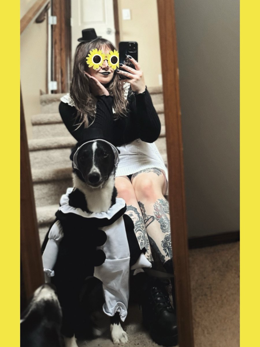 Happy halloween 🌼
<a href="/TerrifierFilm/">Terrifier 3 ☝️🤡✌️</a> <a href="/damienleone/">Damien Leone</a>