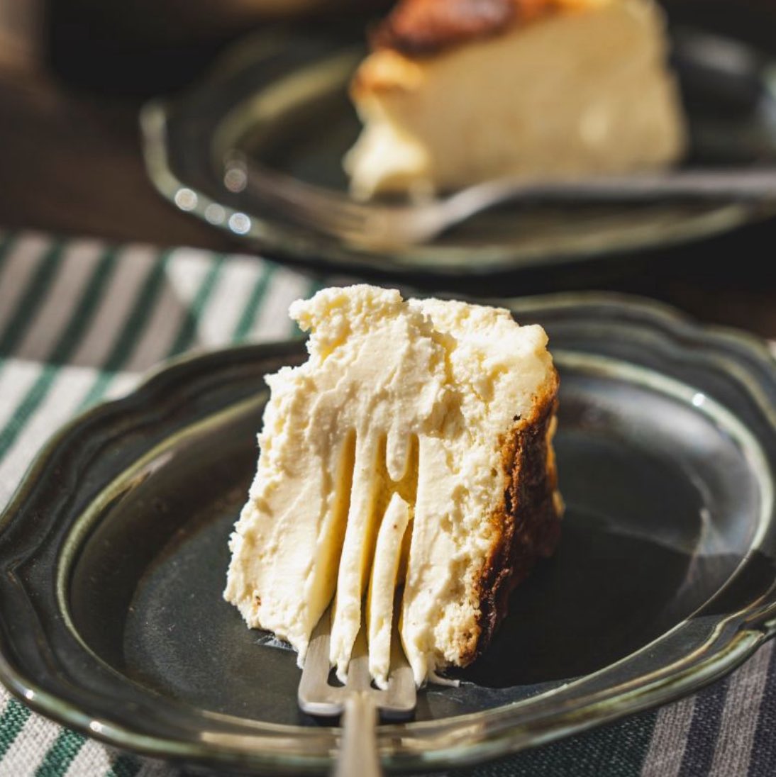 だから何度も言うけど、チーズケーキ好きならこれ食っとけって…
