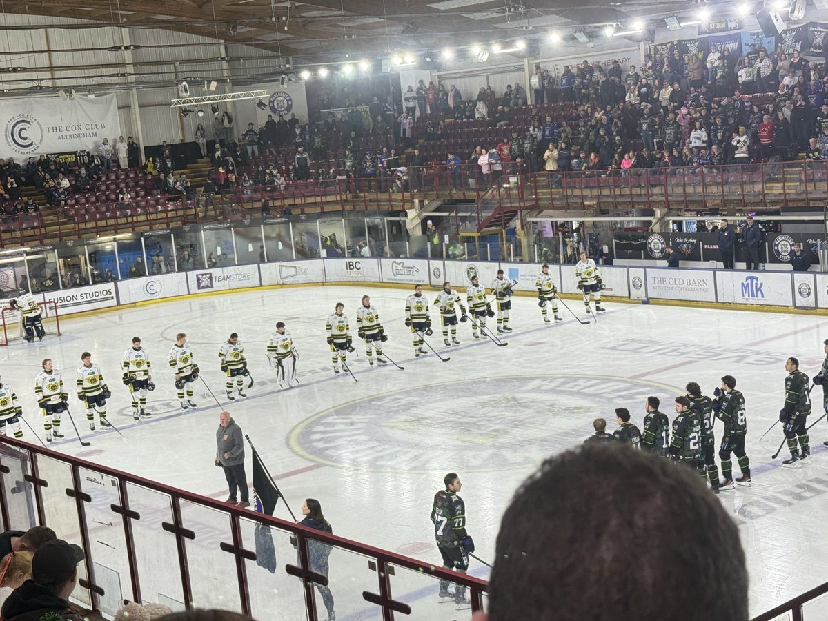 RandomPish's tweet image. Mon the flyers