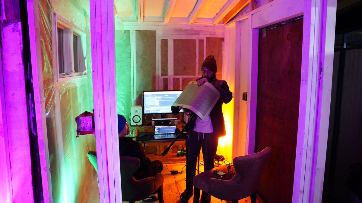 New studio space is shaping up! 

Took it for a test drive last night, with my brother Wayne and @SunoMusic ✨