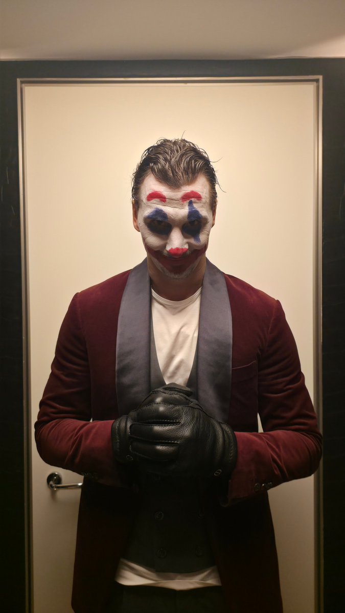 Ibra_official's tweet image. "Why so serious?"