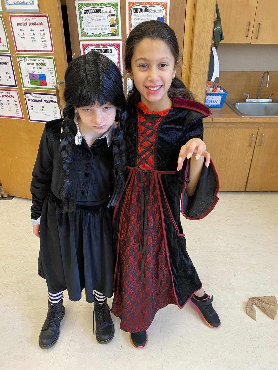 Creative Costumes for Halloween! <a href="/NorthSideEW/">North Side School</a> #ewlearns