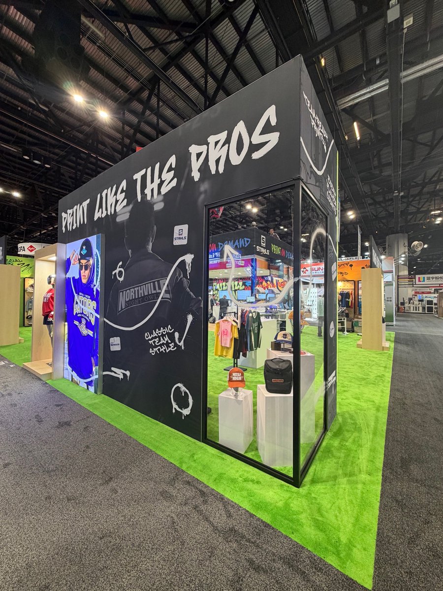 therogersco's tweet image. Innovation and energy at the @PRINTINGUnited Expo! Rogers teamed up with @StahlsIDDirect and @ORAFOL_Americas for dynamic booth experiences, product launches and hands-on demos. See more booth inspiration: bit.ly/47QsTI6.
#PRINTINGUnited2025 #boothbuilder #exhbitdesign