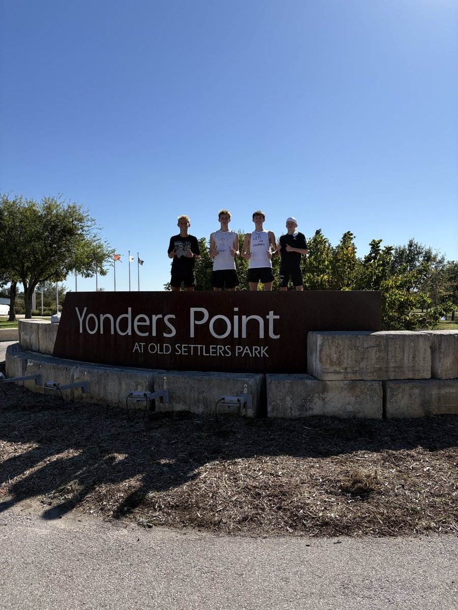 Foster Boys Cross Country tweet media