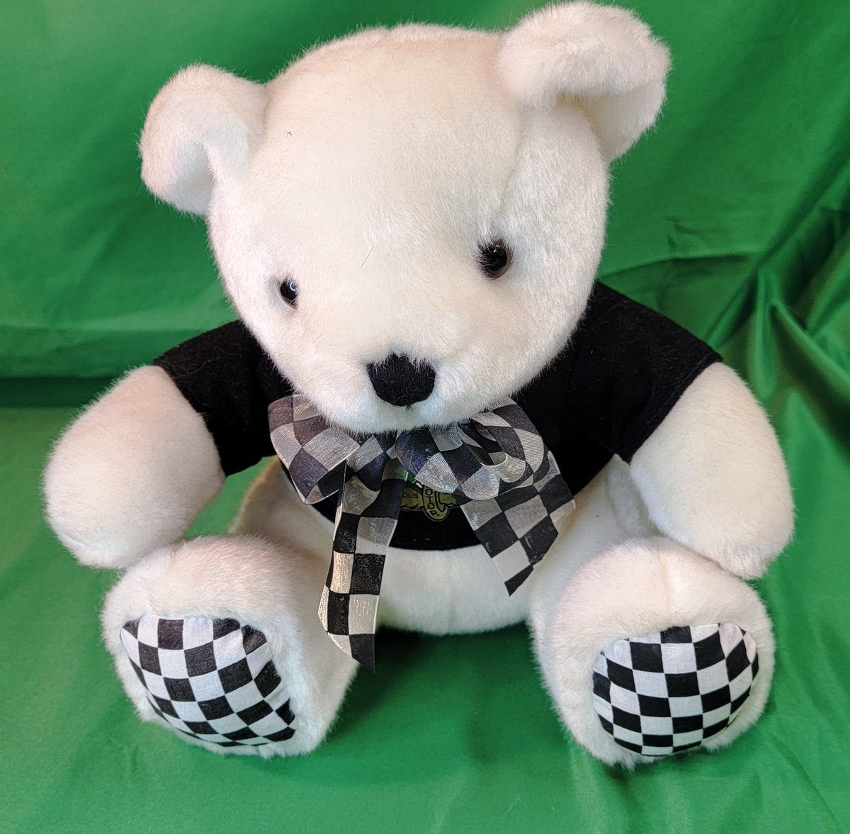 Check out White Teddy Bear Indianapolis Motor Speedway Souvenir Stuffed Plush ebay.us/m/hDU36M #eBay via <a href="/eBay/">eBay</a>