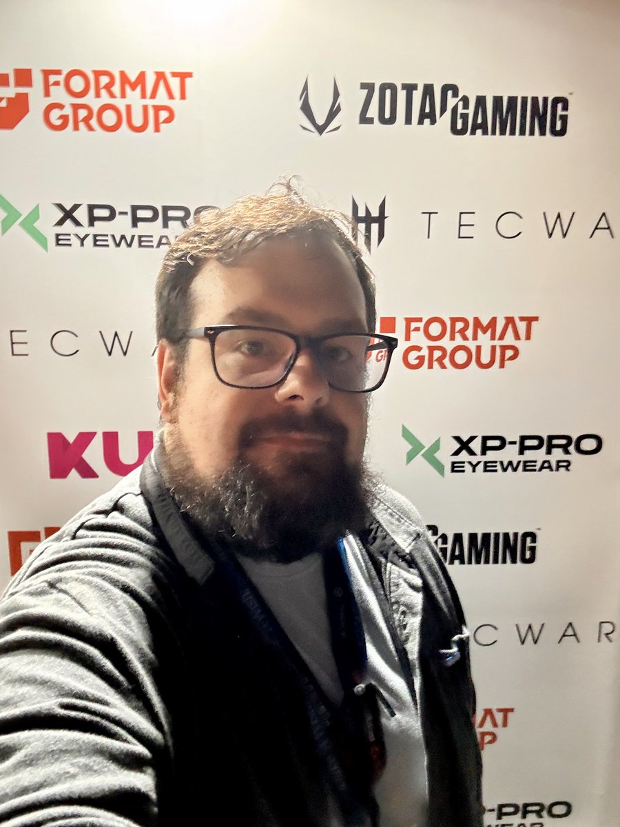 Had a great time at <a href="/Format_Group/">FORMAT Group</a> last night. Massive thanks to <a href="/Kuoda/">Kuoda</a> for adopting me into the team for the night and letting me spread the Make-A-Wish magic.

Thank you to everyone who came to say hi and to <a href="/Roxburghxo/">Charlie Roxburgh</a> for introducing me to so many amazing people over the day.