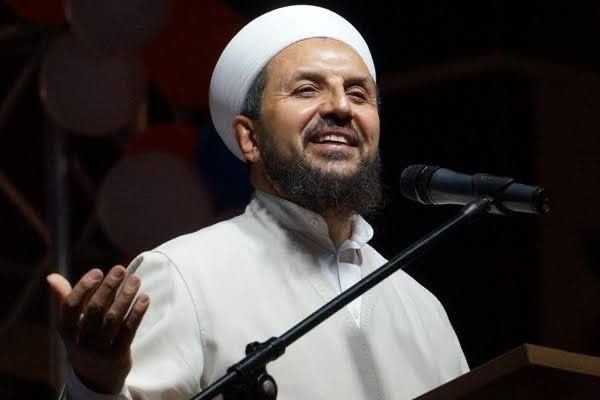 Yanlış fotoğrafları koymuş arkadaş o 4 kişi bu alimler
O liste dinlenmeyen liste kardeş