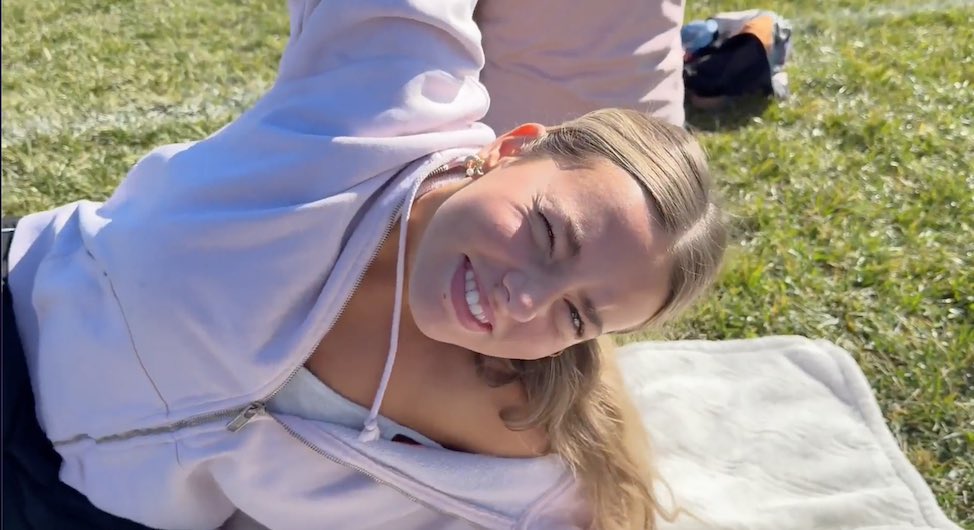 Do you still love us?! 

&gt; youtu.be/RYWUwo6ZvZk?si…