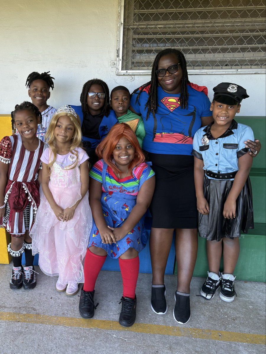 Golden Glades ES tweet media