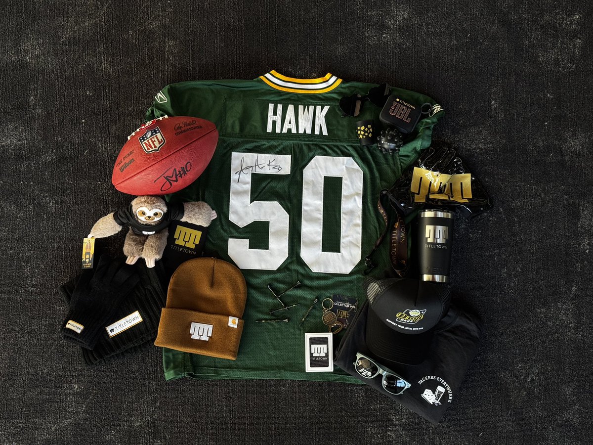 As promised, we wanted to show our followers some 𝒍𝒐𝒗𝒆 in honor of 𝟓𝟎K, so here are the ultimate fan prizes — including a Jordan Love signed football, a #50 AJ Hawk signed game jersey, Titletown JBL speaker, Yeti tumbler, Carhartt beanie, Packers Everywhere merch and so.