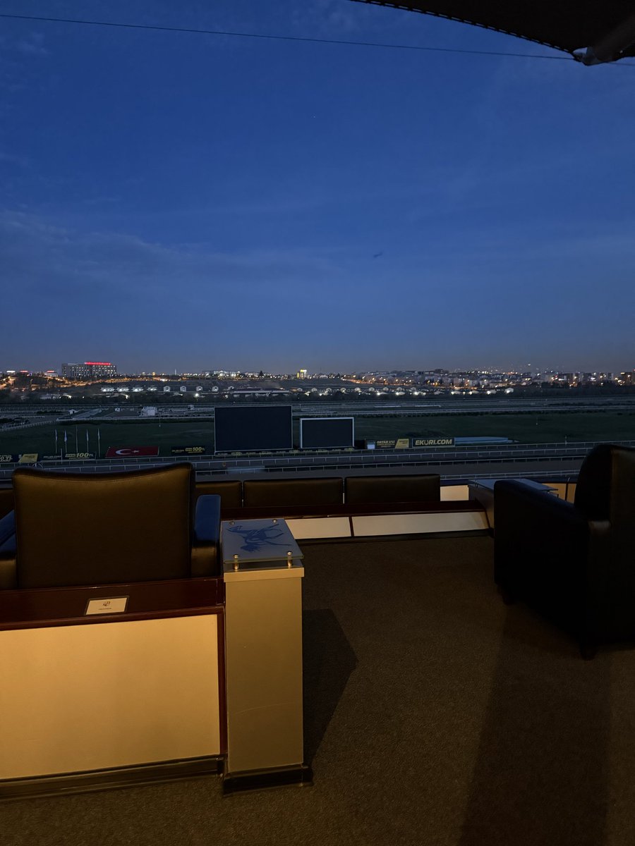 Son hazırlıklar tamam… Artık sabahı bekliyoruz…
Ankara’dan “Canlı Yayın” 
Son Düzlük…
Bekleriz…