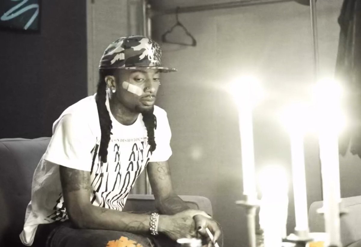 Dmac2Solid_'s tweet image. Aint got no one to hang out with tonight…