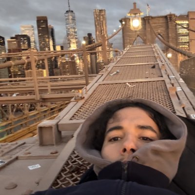 unmecpresent's tweet photo. #NouvellePhotoDeProfil https://t.co/CI46mfv4fE