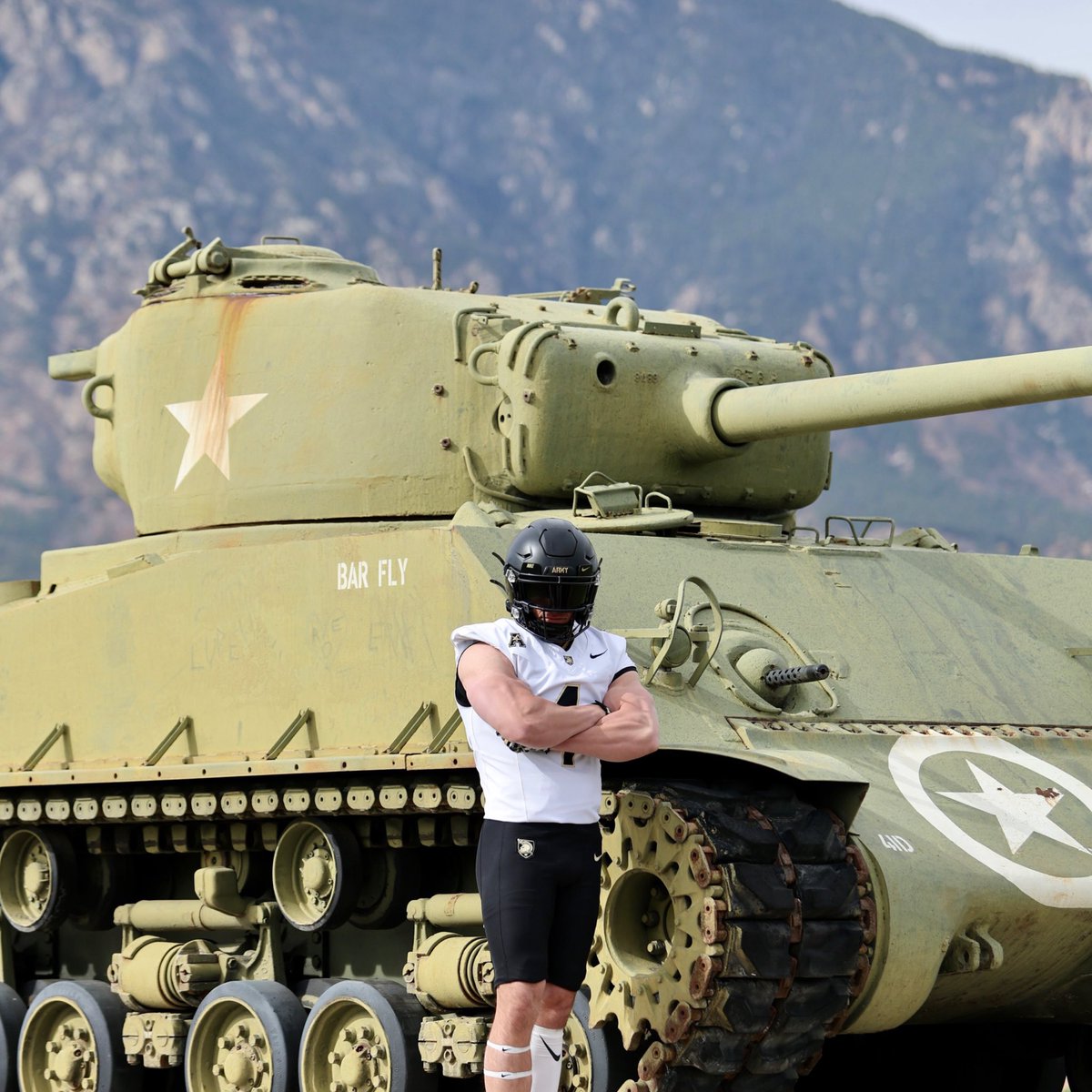 ArmyWP_Football's tweet image. Saturday’s threads 

⚫️
⚪️
⚫️

#GoArmy x #BeatAirForce