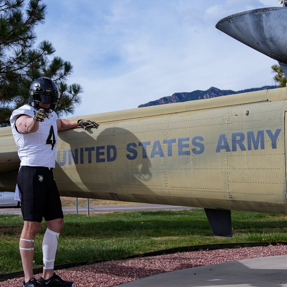 ArmyWP_Football's tweet image. Saturday’s threads 

⚫️
⚪️
⚫️

#GoArmy x #BeatAirForce