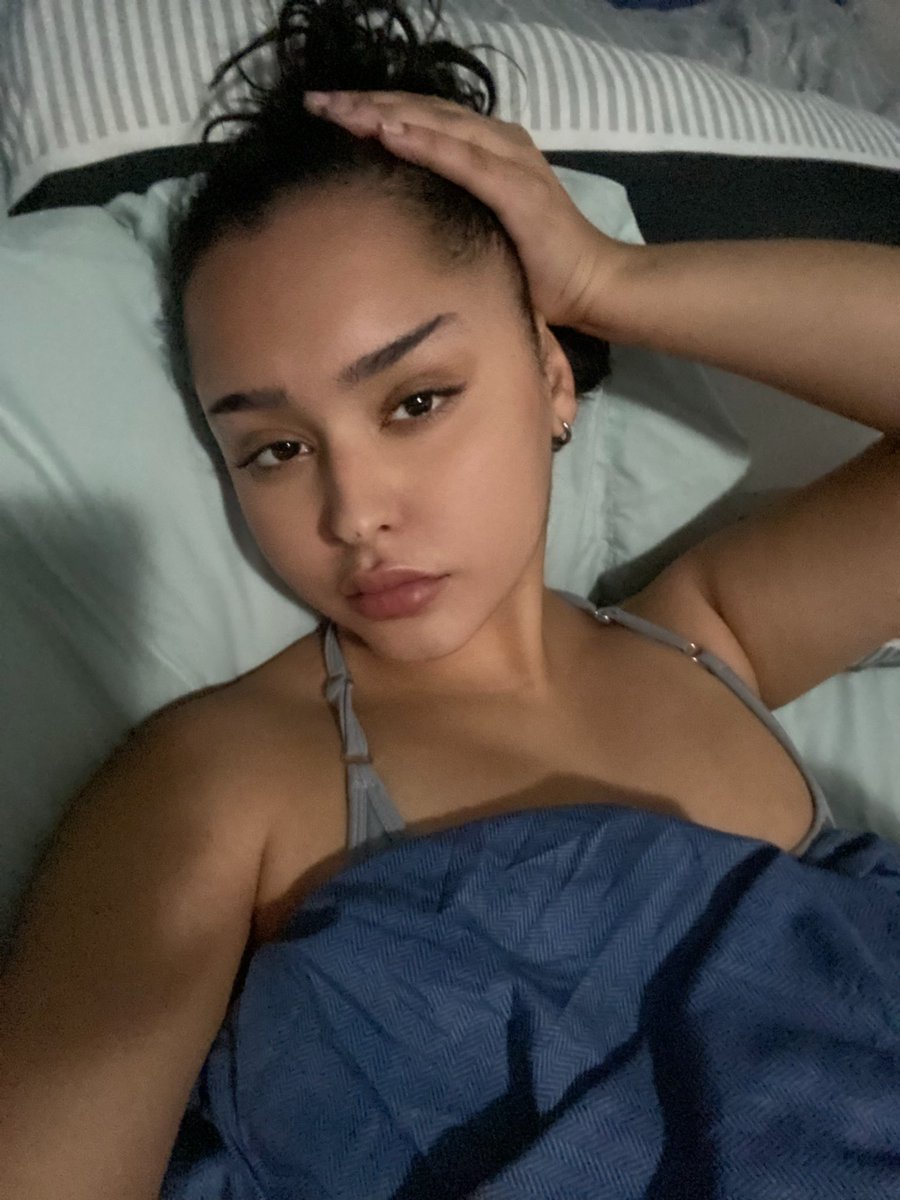 𝖋𝖎𝖏𝖎 🎨 tweet media