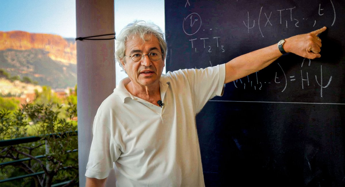 To this theoretical physicist, time is not a basic ingredient of reality. quantamagazine.org/carlo-rovellis…