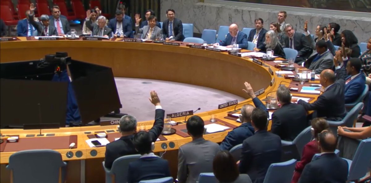 El Consejo de Seguridad de la <a href="/ONU_es/">Naciones Unidas</a> reafirmó su compromiso con la paz en Colombia y aprobó la extensión del mandato de la Misión de Verificación <a href="/MisionONUCol/">Misión de la ONU en Colombia</a> hasta el 31 de octubre de 2026. La ONU continuará acompañando la implementación del Acuerdo de Paz de 2016.

La misión