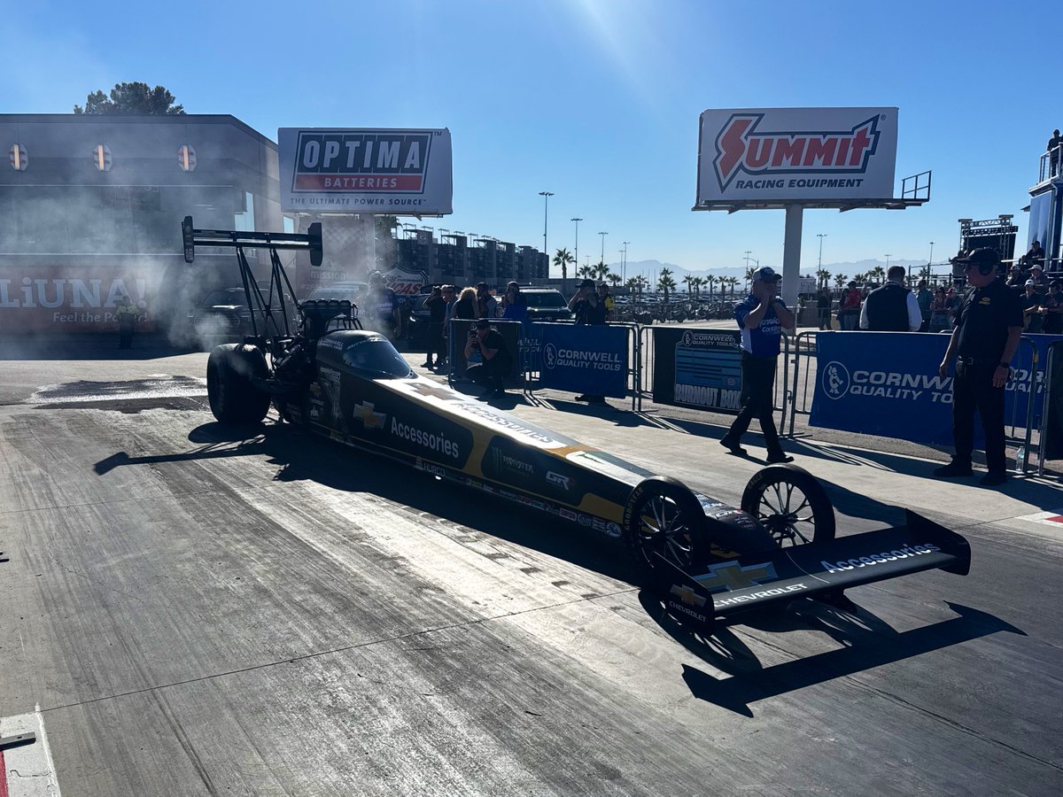 NHRA's tweet photo. To the 🔝 for @BrittanyForce with a 3.752 at 337.92 mph in Q1 at the @Dodge #NevadaNats powered by Direct Connection! https://t.co/fDwI8ajpYq