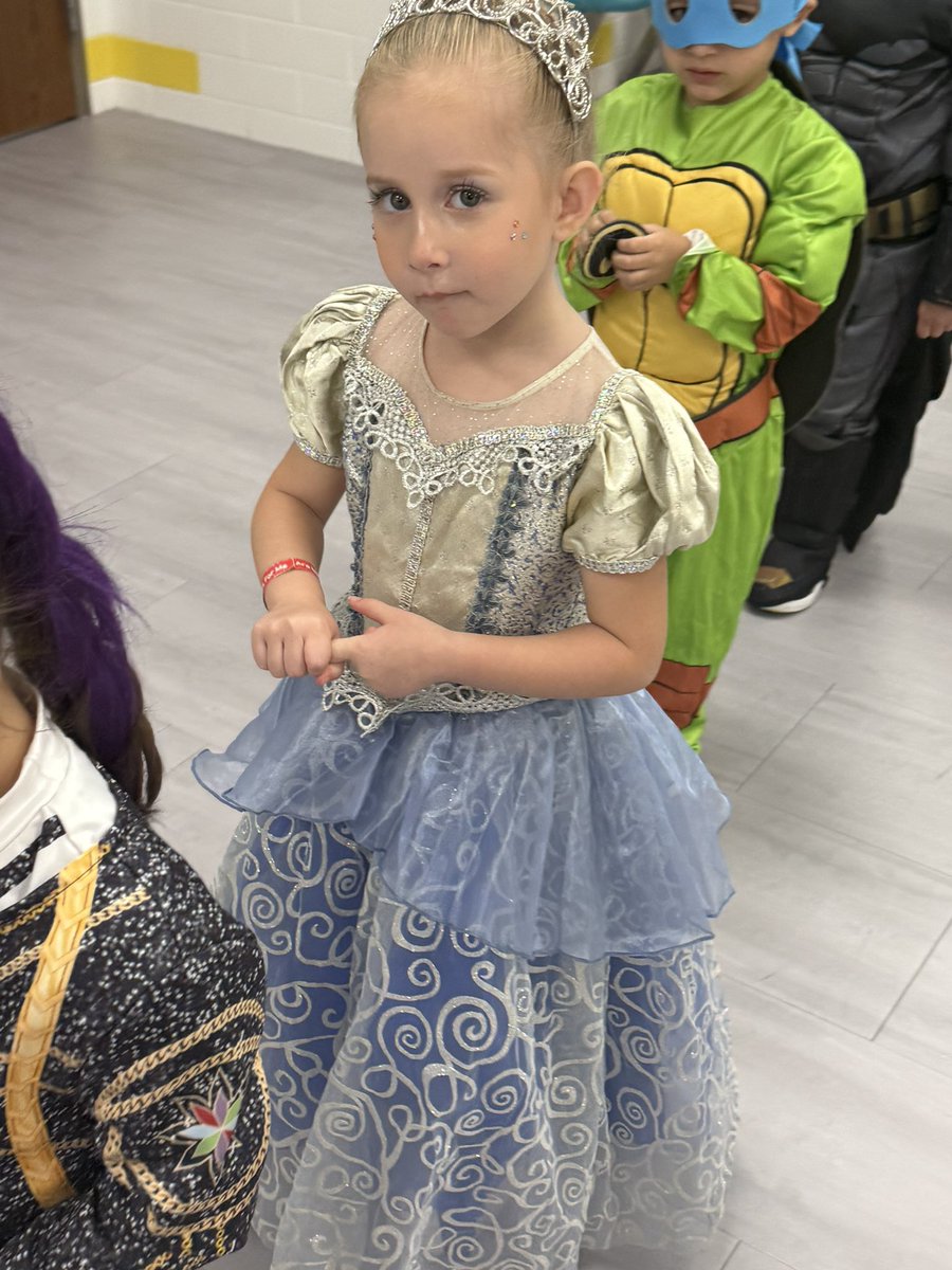 From Kpop Hunters, princesses, The Joker and even Chewbacca made an appearance on Halloween at CTE. #CTEHeartAtWork❤️🌵 #WeLeadTX #TeamSISD